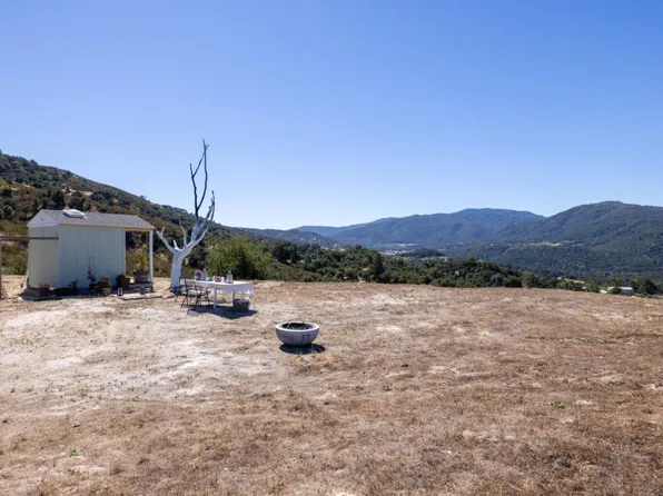 190 Cachagua Rd, Carmel Valley, CA 93924