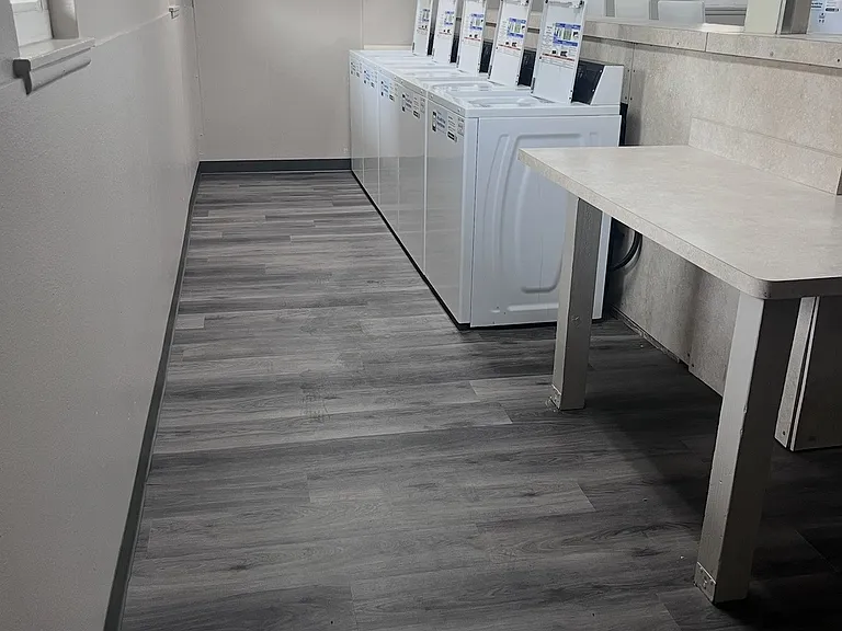 Sierra Woods Apartments — Photo 7
