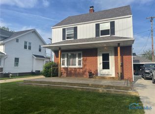 427 Grasser St, Oregon, OH 43616