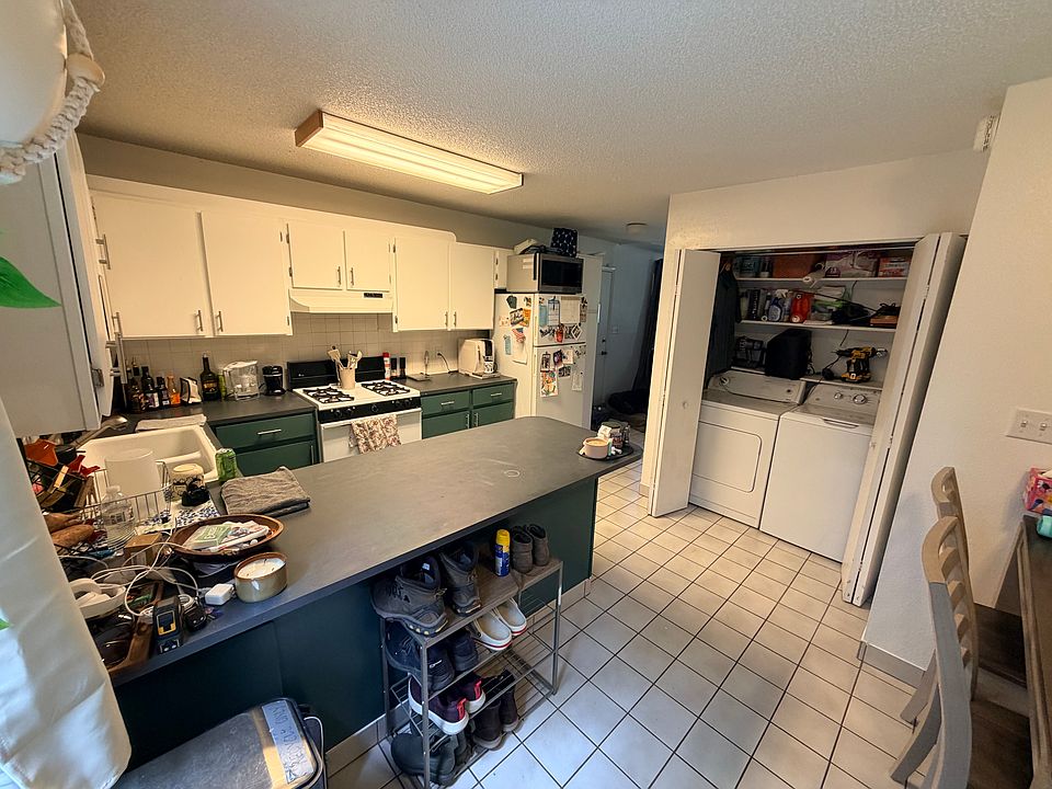 Kitchen and Laundry.