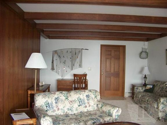 2nd image of 3705 N Shore Dr
