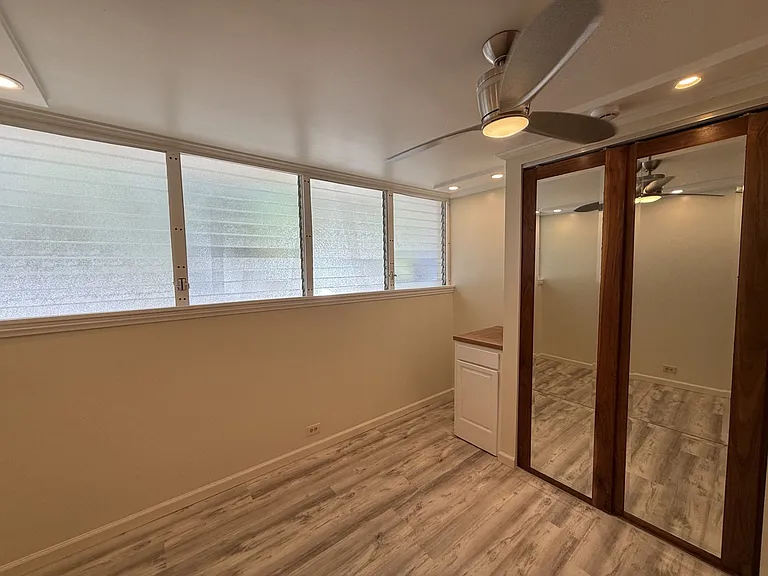 1867 Kaioo Dr #201 — Photo 5