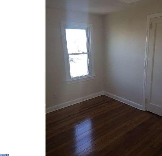 2nd image of 873 S Olden Ave