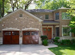 710 Laramie Ave, Glenview, IL