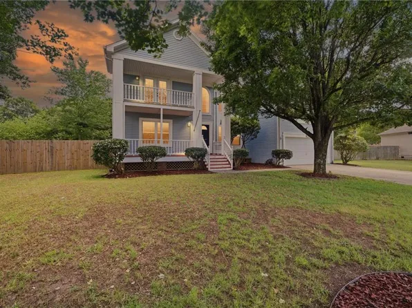705 Hilltop Ct, Chesapeake, VA 23322