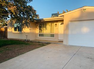 5845 68th St, Sacramento, CA 95824