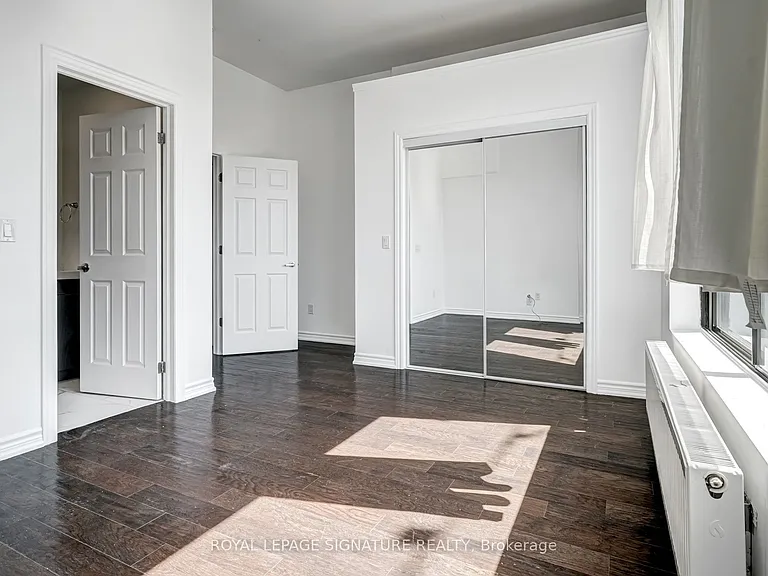 1116 College St #3 — Photo 8