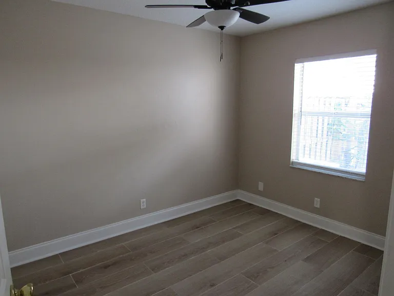 5203 Glencove Ln #5203 — Photo 10