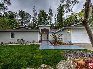19618 Weeburn Ln, Tarzana, CA 91356