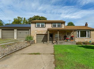 526 W Valley Ave, Elysburg, PA 17824