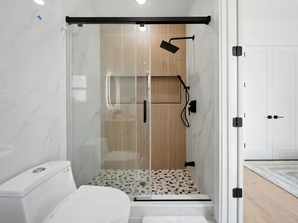 59 Waverly Street image 16 of 28