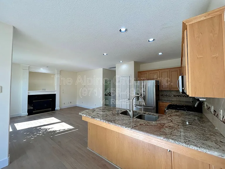 351 NW Kotrik Pl — Photo 19
