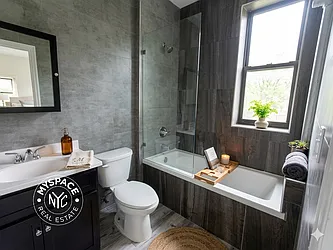 Rented by MySpaceNYC