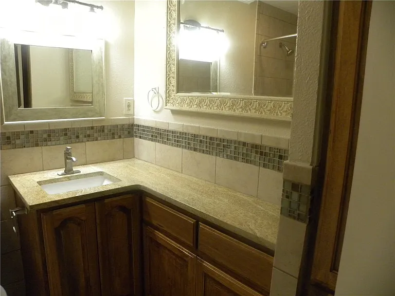 4618 Wooldridge Rd — Photo 9