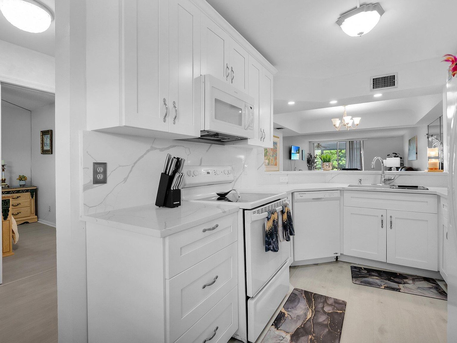 23247 Barwood Lane #305