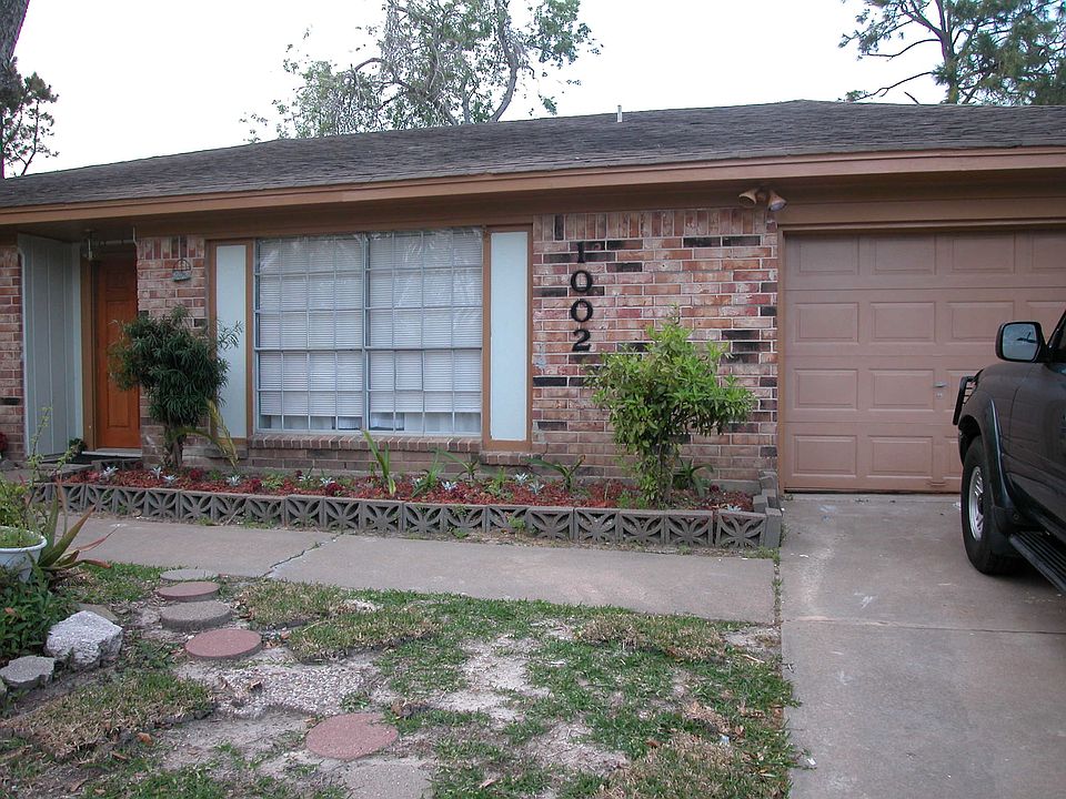 2nd image of 1002 W Flamingo Dr