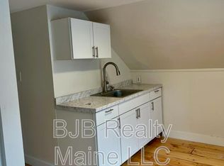 126 Emery St #3A, Portland, ME 04102