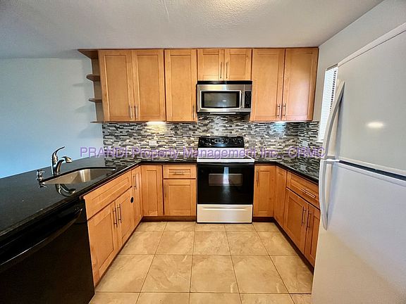 3rd image of 829 Via Casitas