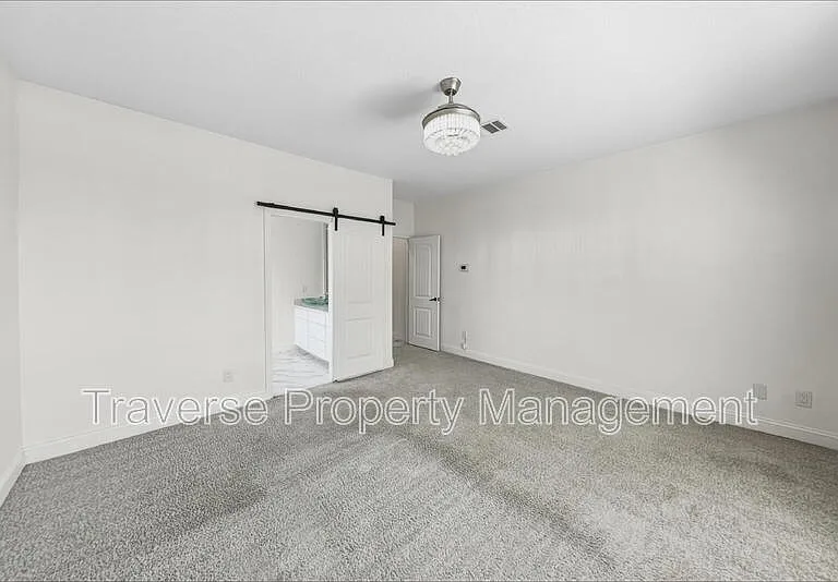 8474 Muirwood Trl — Photo 12