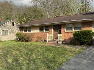 696 Winthrop Rd, Williamsburg, VA 23185