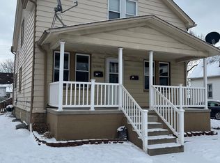 1105 3rd St APT 1, Wyandotte, MI 48192