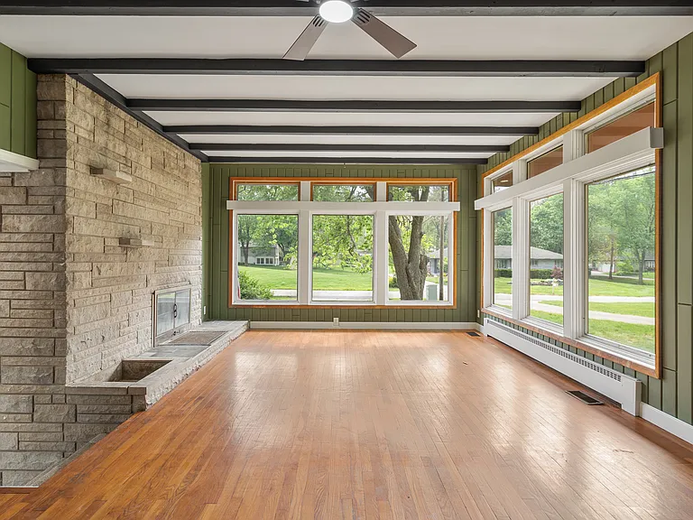 3544 Tulip Dr — Photo 11