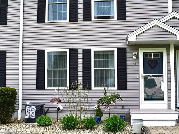 3rd image of 6C Cottonwood Circle #C