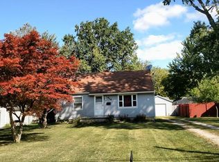 414 Hilliard Rd, Elyria, OH 44035