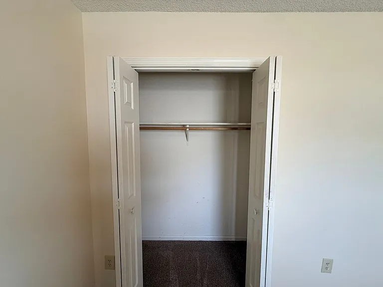 1438 Green St — Photo 15