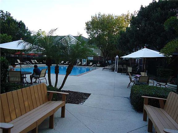 3rd image of 13103 Mulberry Park Dr APT 837