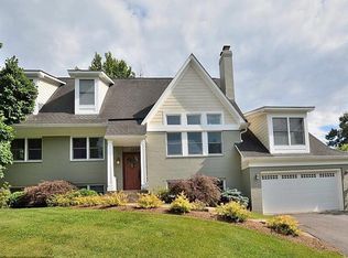 6529 Old Chesterbrook Rd, Mc Lean, VA 22101