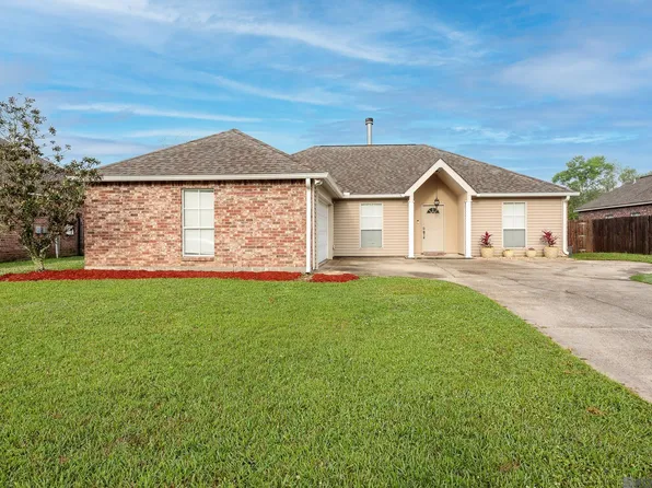 13417 Orleans Dr, Gonzales, LA 70737