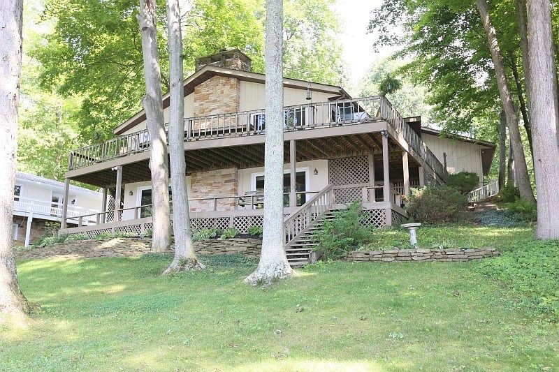 1st image of 733 Valleywood Heights Dr