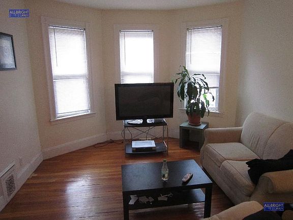 5th image of 29 Etna St #1A9