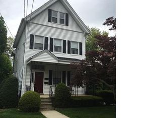 121 Mount Joy Pl, New Rochelle, NY 10801