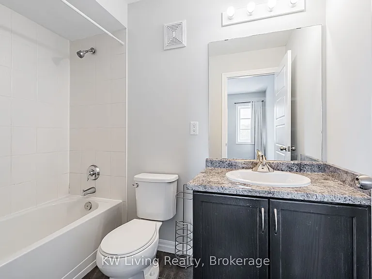 70 Plains Rd E #18 — Photo 28