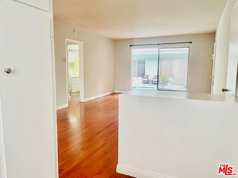 941 N San Vicente Blvd #2 — Photo 5
