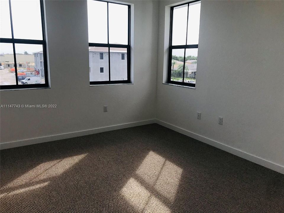 1st image of 15500 SW 136th St #210