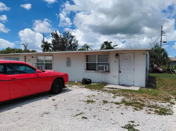 2170-2172 Davis Court, 2170-2172 Davis Ct, Fort Myers, FL 33916