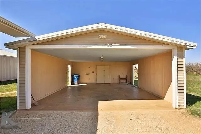 8234 County Road 266 — Photo 29