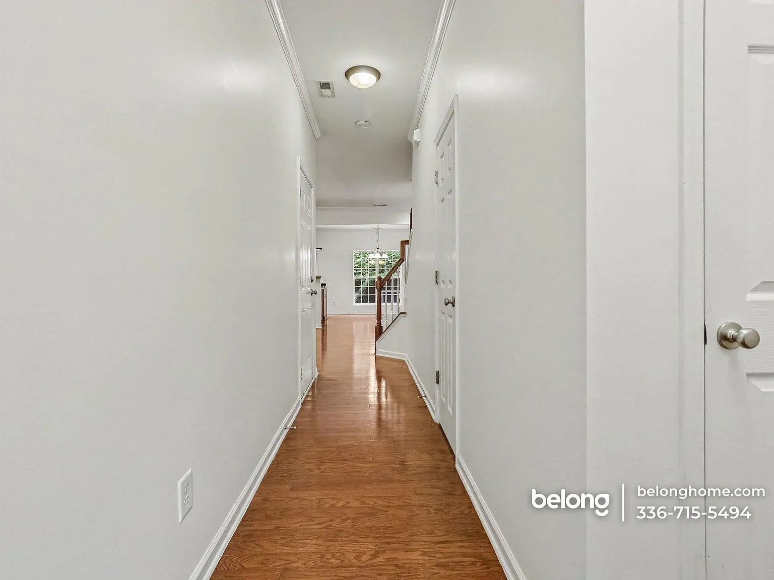 2 bed, 2.5 bath, 2100 sqft, $1,725 — Photo 3