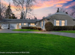 4208 Appletree Ln, Lansing, MI 48917