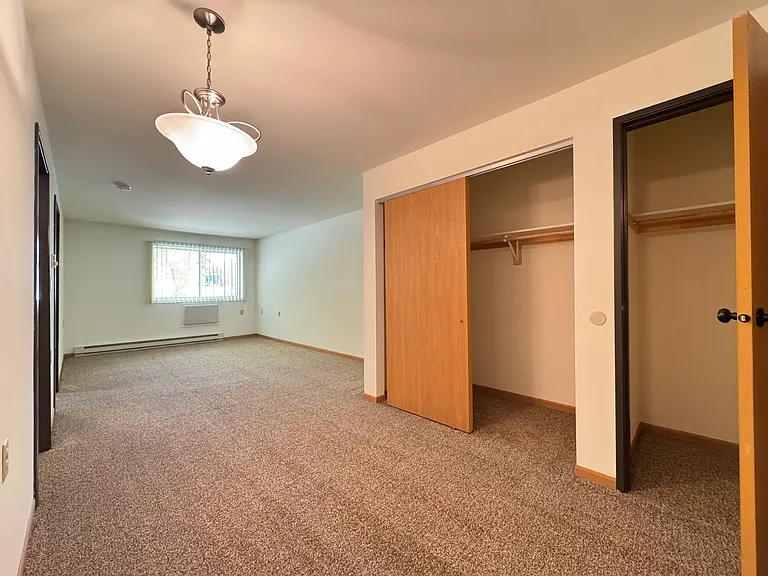 121 Colonial Dr #206 — Photo 5