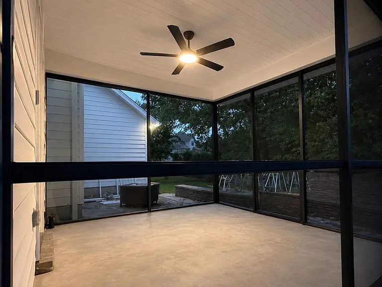 705 Evanwood Dr — Photo 7