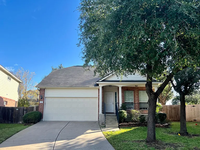 10605 Royal Tara Cv — Photo 16