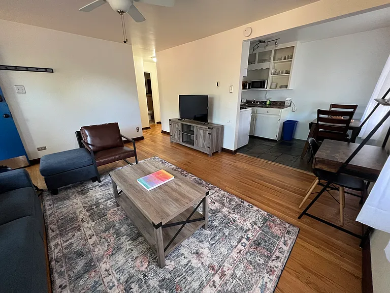 4330 N Clay St — Photo 3
