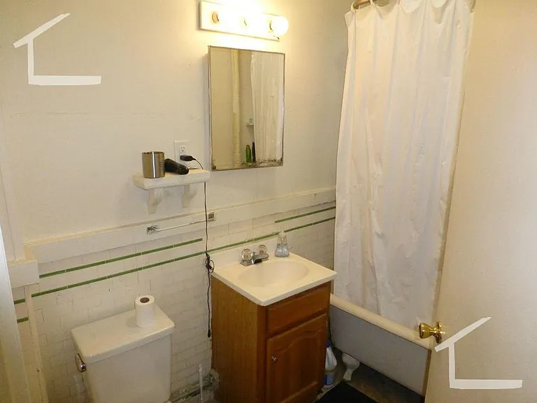 133 Englewood Ave #1 — Photo 8