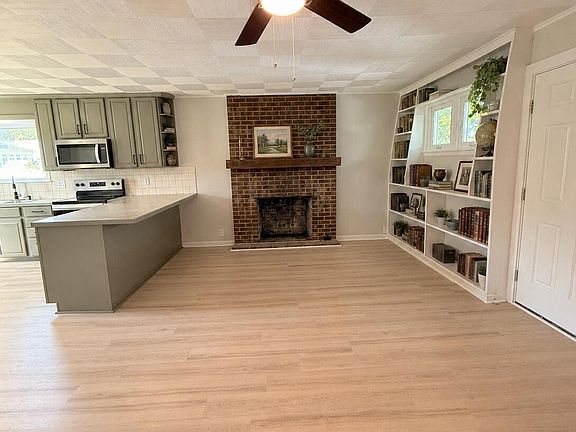 5th image of 4108 Grimmersburg Street