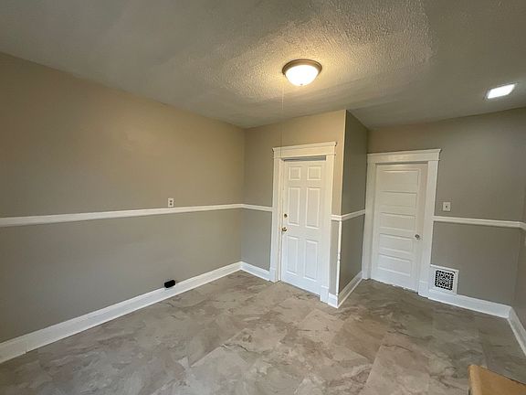 3rd image of 3210 Louisiana Ave #41306A75F