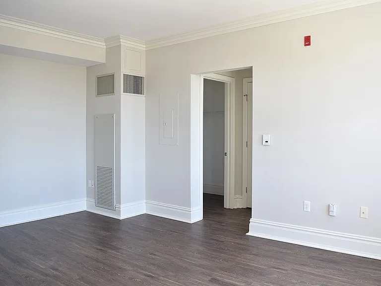 Dining/Living room